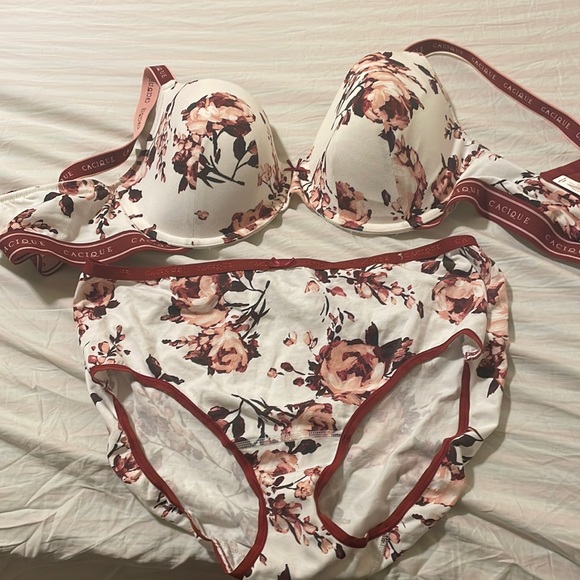 Cacique Intimates & Sleepwear Cacique Bra And Panty Set Poshmark